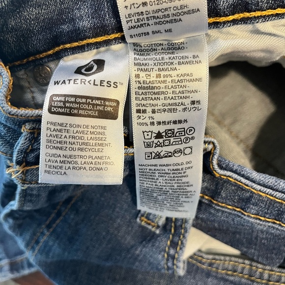 Men’s Levi 559 Light/Medium Wash Jeans - Picture 6 of 9